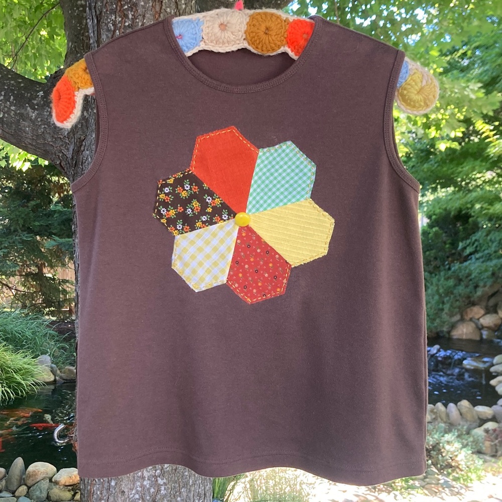 Vintage Women’s brown up-cycled patchwork flower applique tank